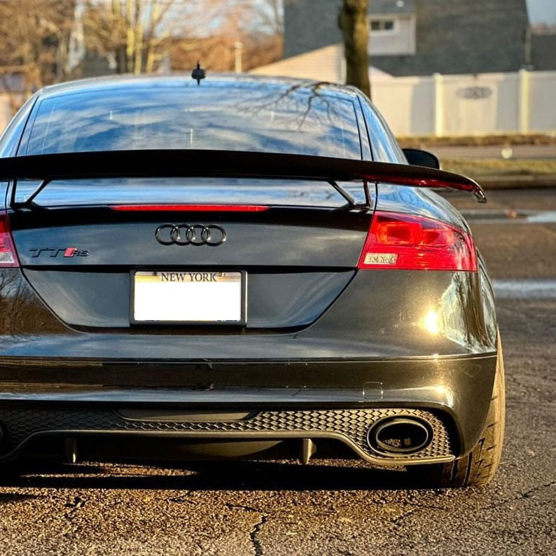 Rear spoiler for Audi TTRS 8J in carbon fiber 