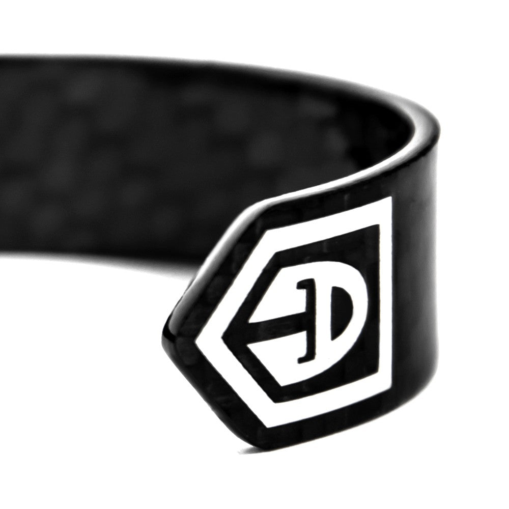 Unisex carbon fiber bracelet