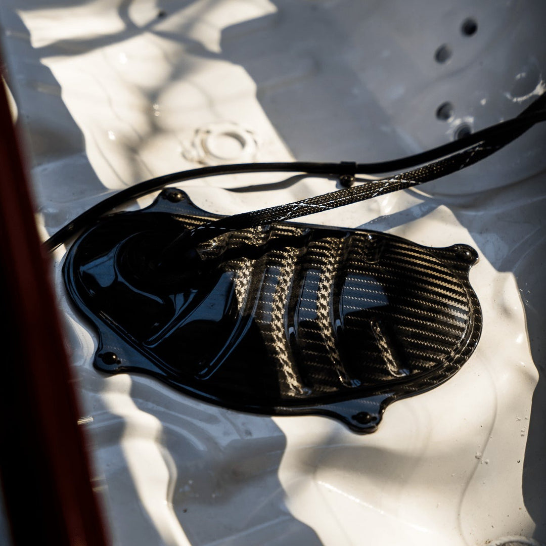 Gauge cover adaptable to Honda Civic EG/Ek/EJ in carbon fiber